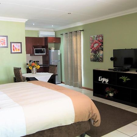 Summer Garden Guest House Benoni Ngoại thất bức ảnh
